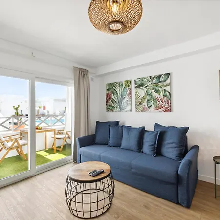 Flower 16 Apartment *