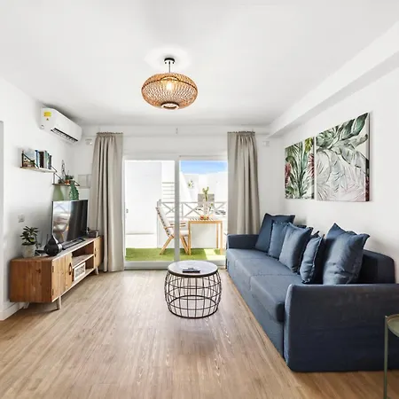 Flower 16 Apartment Playa Honda (Lanzarote)